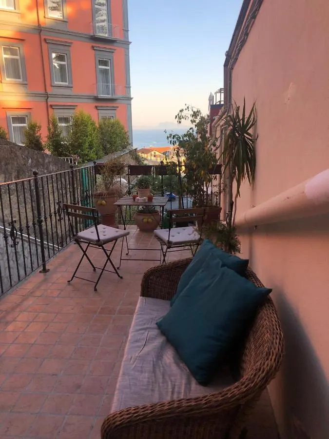Appartamento Villa Olga Dependance Luxury Low Cost Napoli